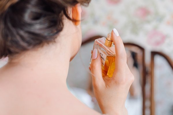 Comment bien utiliser son parfum ?