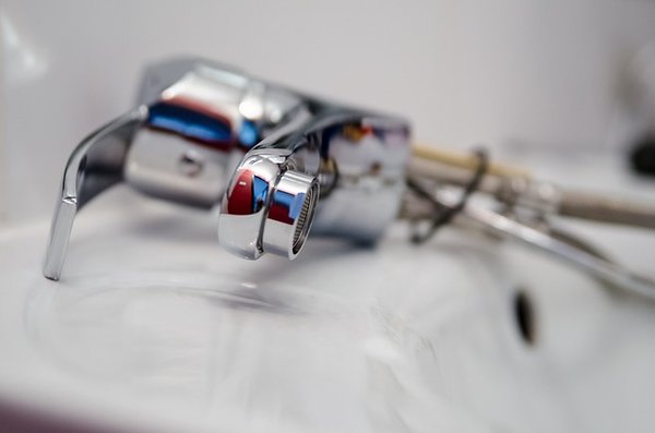 Qui contacter pour une panne en plomberie à Créteil ?